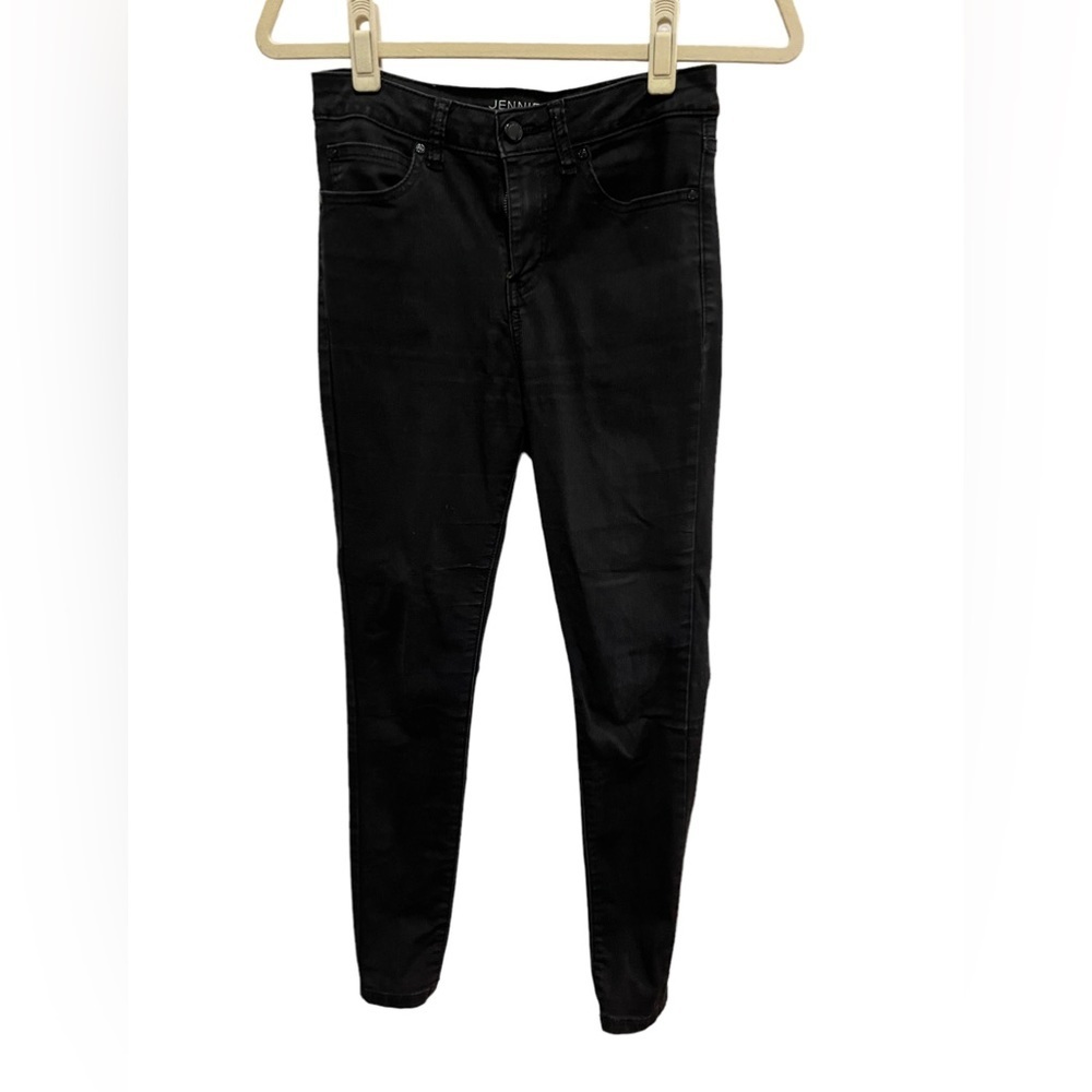 Jennifer Lopez - Black denim jeans  - size 25 GUC